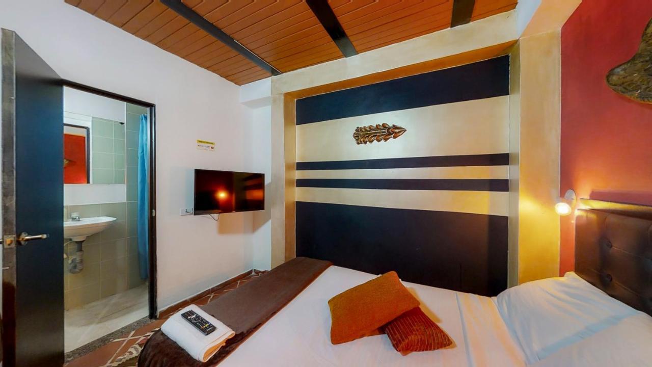 Casa Los Naranjos Hostal Medellín Exteriör bild
